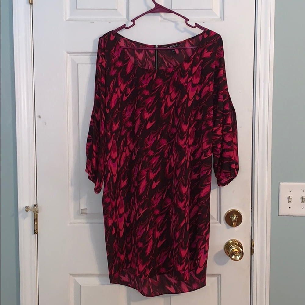 Cut sleeve dress light weight